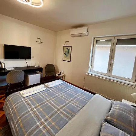 Dekster Apartmani Valjevo Exterior foto