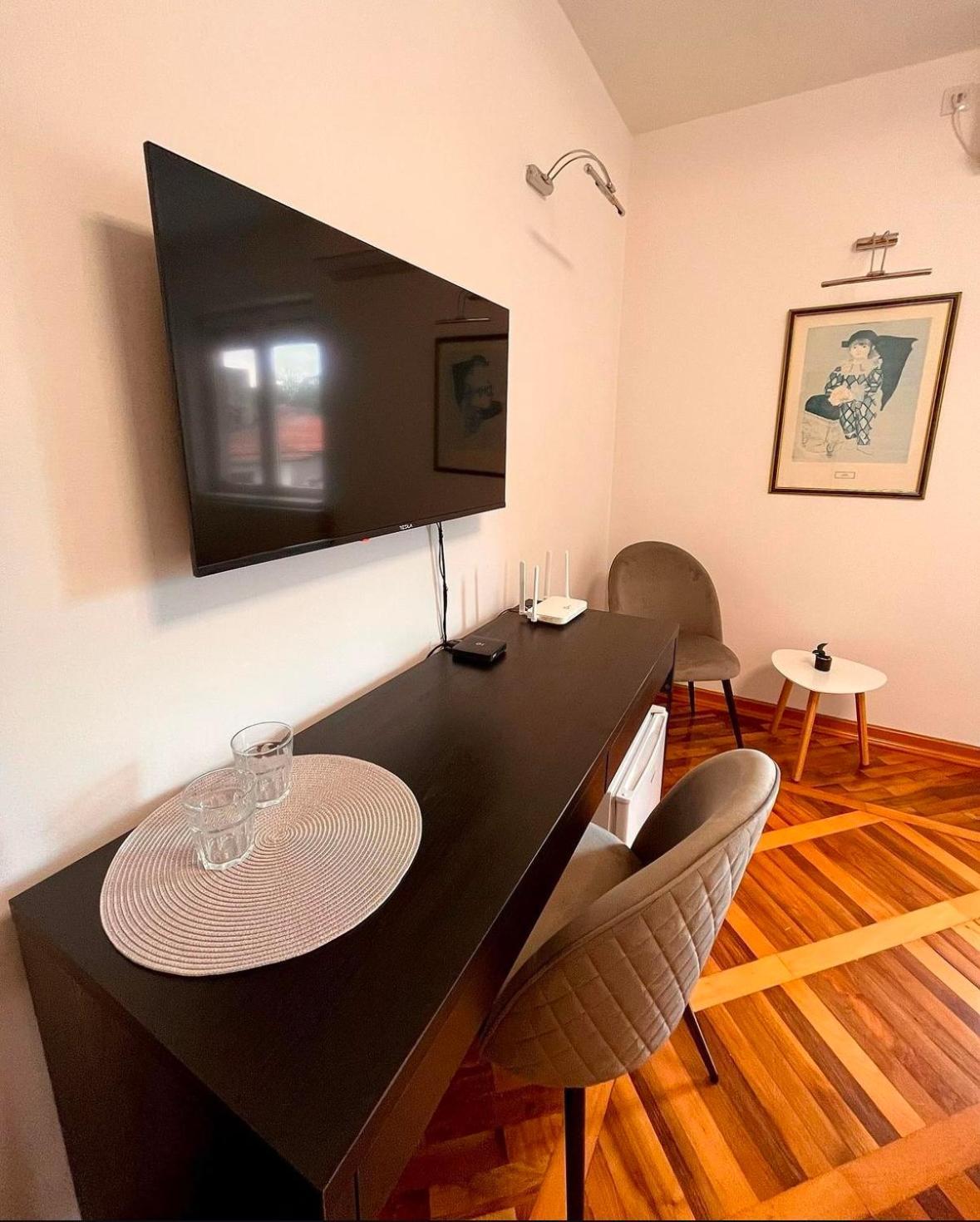 Dekster Apartment *